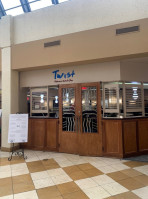 Twist Midtown Grill food