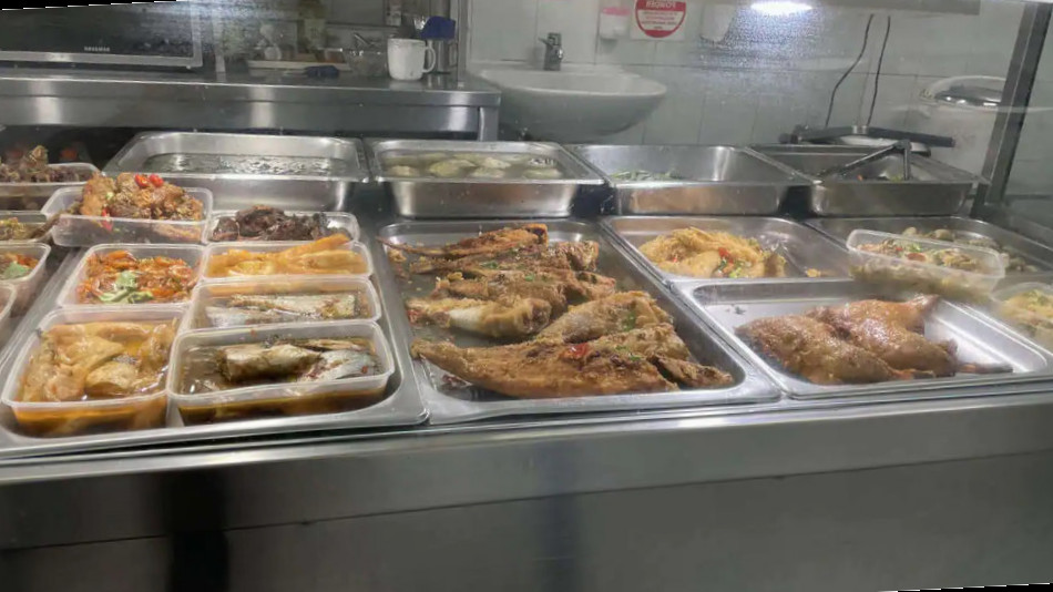 restaurant image
