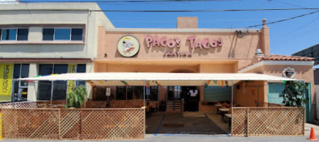 Paco's Tacos Cantina La inside
