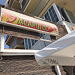 Pizzeria Acapulco outside