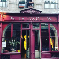 Le Davoli outside