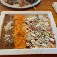 El Guacamole Mexican Grill inside