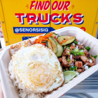 Senor Sisig food