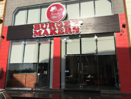 Burger Makers Jeddah outside