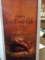 Shirley's Soul Food Cafe food