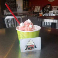 Froyo Joe's food