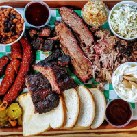 Bad Betty's Barbecue food