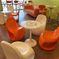 Orange Leaf Ellisville inside