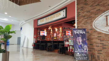 100 Montaditos Extérieur