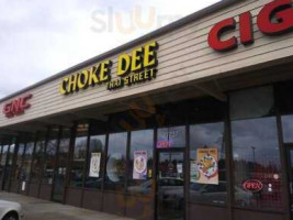 Choke Dee Thai Street outside