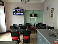 Marcigny Kebab Bar inside