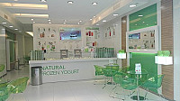 Llaollao inside