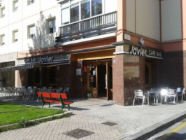 Café Javier outside