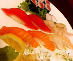 Hikaru Japanese Fusion Sushi food