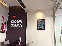 Dona Tapa inside