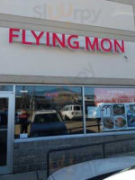 Flying Mon outside