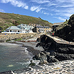 Porthmellin Cafe outside