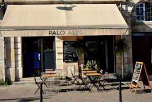 Palo Alto Café-téria outside