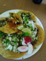 Tacos El Korita food