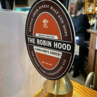 The Robin Hood outside