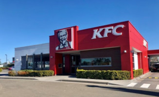 Kfc Bomaderry outside