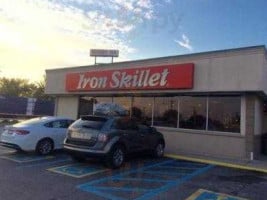 Iron Skillet outside