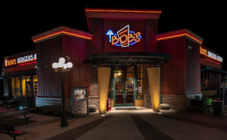 Bob's Burgers Brew Yakima outside