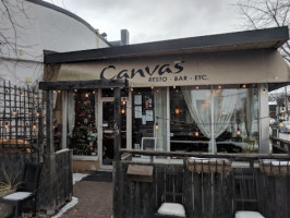 Canvas Resto-Bar outside
