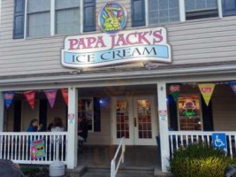Papa Jack's Grill And Ice Cream food