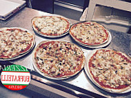 Pizzeria Eufratelli food