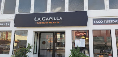 La Capilla outside