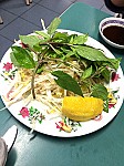 Pho Phung Restaurant food