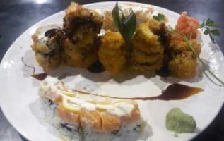 Sushi Yaki inside