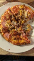 Cavalier Pizza food