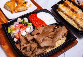 Apola Gyro Grill food