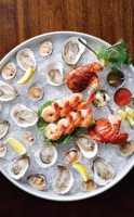 Midtown Oyster food
