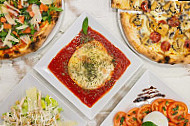 Pizza Napoli Sanchinarro food