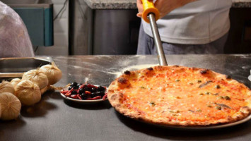 La Cerise sur la Pizza - Belleville food