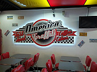 America Graffiti Fast Food Padova inside