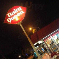 Dairy Queen (treat) outside