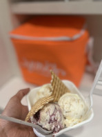 Jeni's Splendid Ice Creams inside