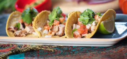 Plaza Azteca Mexican · Hampton food