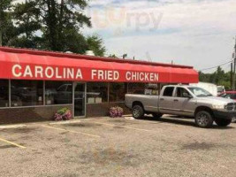 Carolina Fried Chicken And House Of Pizza inside
