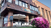 Cafetería Ccr. Cabral outside