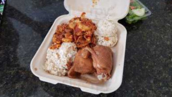 Earl's Waimea food