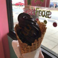 Sweetfrog Burke food