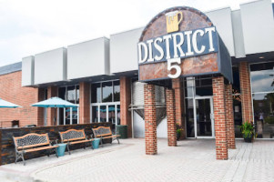 District 5 outside