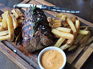 Roxie Steak Earlsfield food