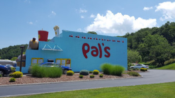 Pal's Sudden Service outside