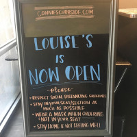 Louise's Downtown inside